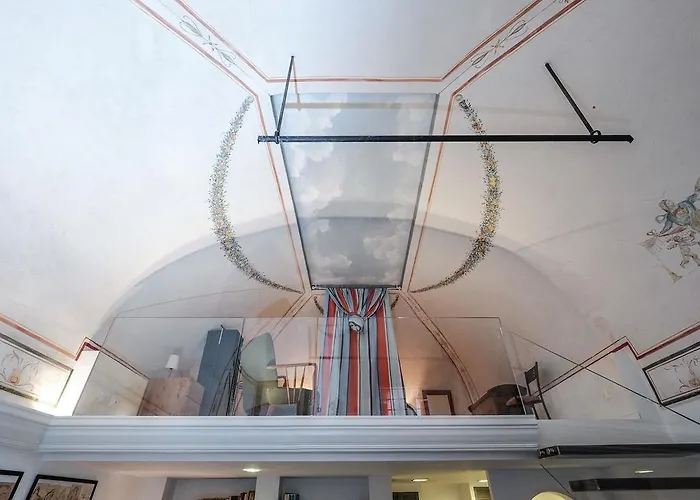 Ancient Trastevere Vespa Loft * Rom