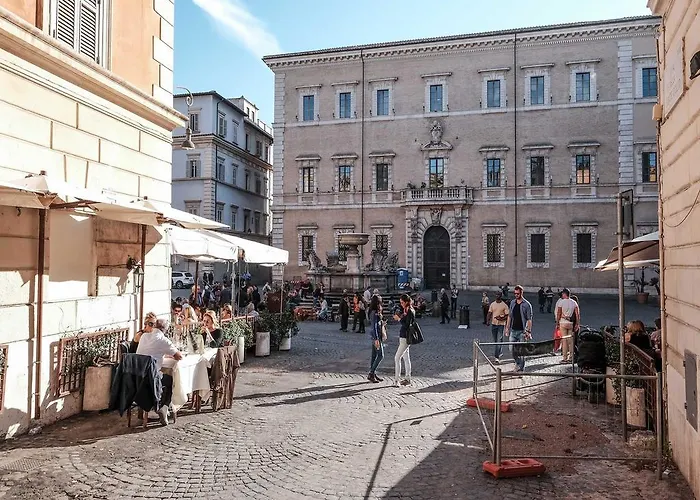 Ancient Trastevere Vespa Loft
