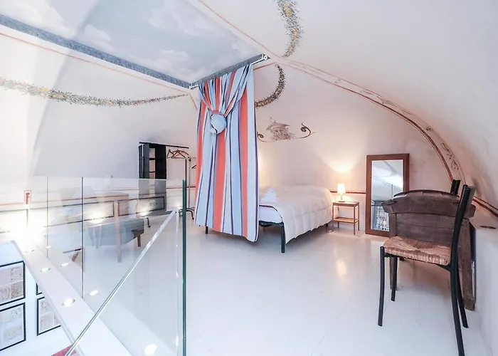 Apartment Ancient Trastevere Vespa Loft *