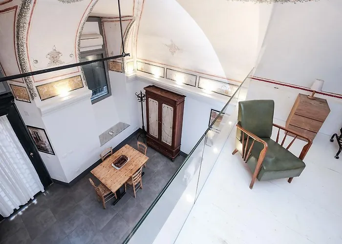 Apartment Ancient Trastevere Vespa Loft Rom